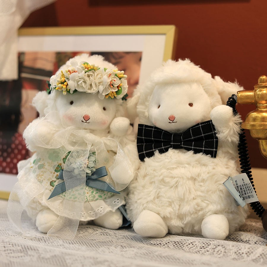 MooYew Island Cute Lamb Girl Valentine Christmas Gift